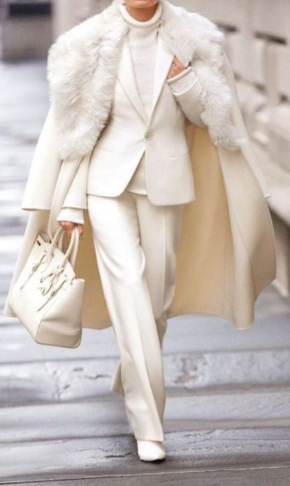 Elegant white outfit