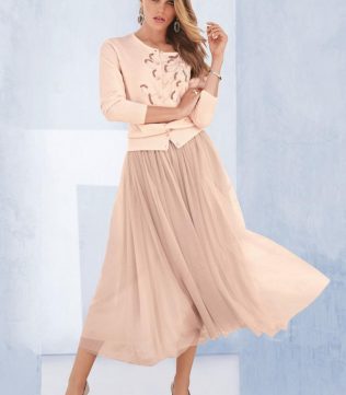 Flowy full swimg A-line skirt